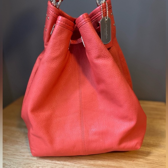 Coach pebbled Leather Turnlock Tie bucket bag purse - Picture 8 of 16